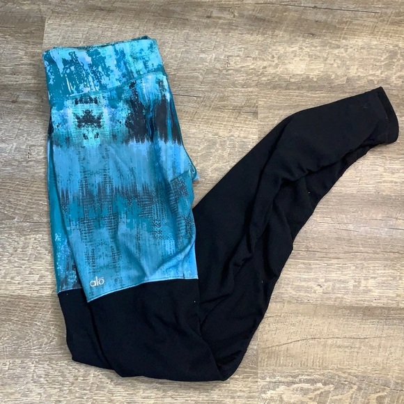 ALO Yoga Blue Two Tone Athletic Leggings Size Large